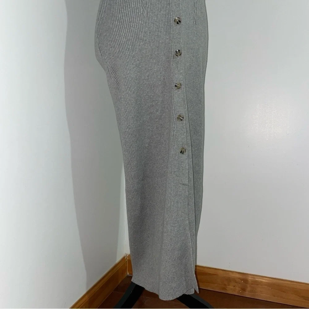 NEW! Favorite Daughter- The Lena Midi Dress Frost Gray Size M Buttoned Ribbed